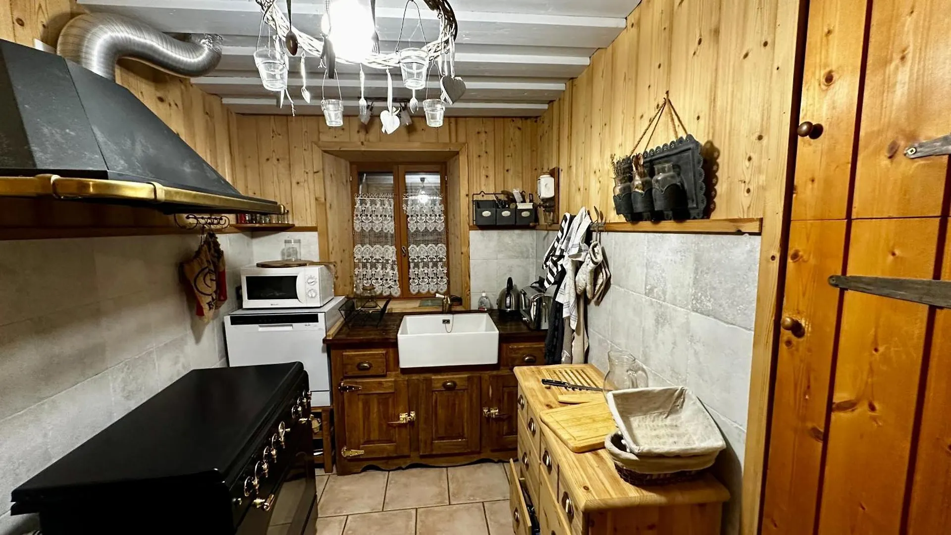 Chalet A Morillon